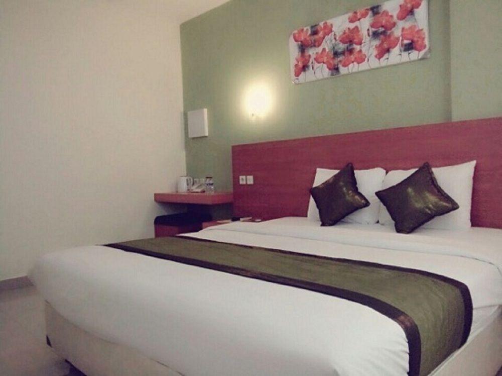 Hotel Reddoorz @ Raya Kuta Kuta Lombok Zewnętrze zdjęcie