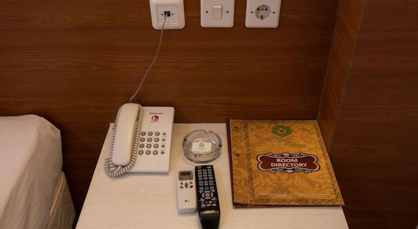 Hotel Reddoorz @ Raya Kuta Kuta Lombok Zewnętrze zdjęcie