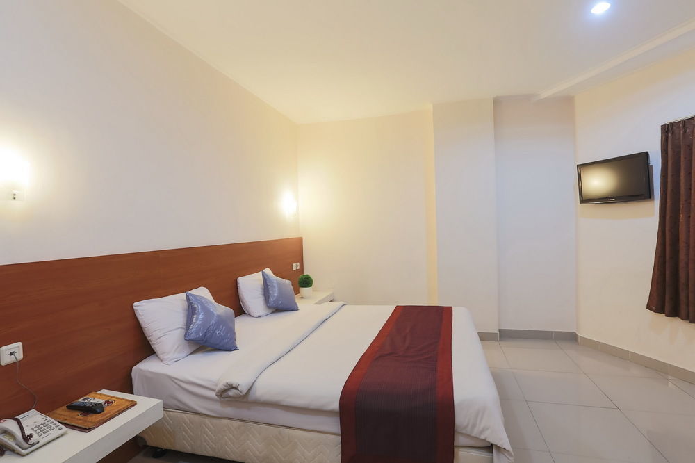 Hotel Reddoorz @ Raya Kuta Kuta Lombok Zewnętrze zdjęcie