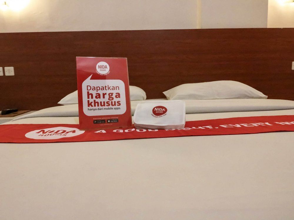 Hotel Reddoorz @ Raya Kuta Kuta Lombok Zewnętrze zdjęcie