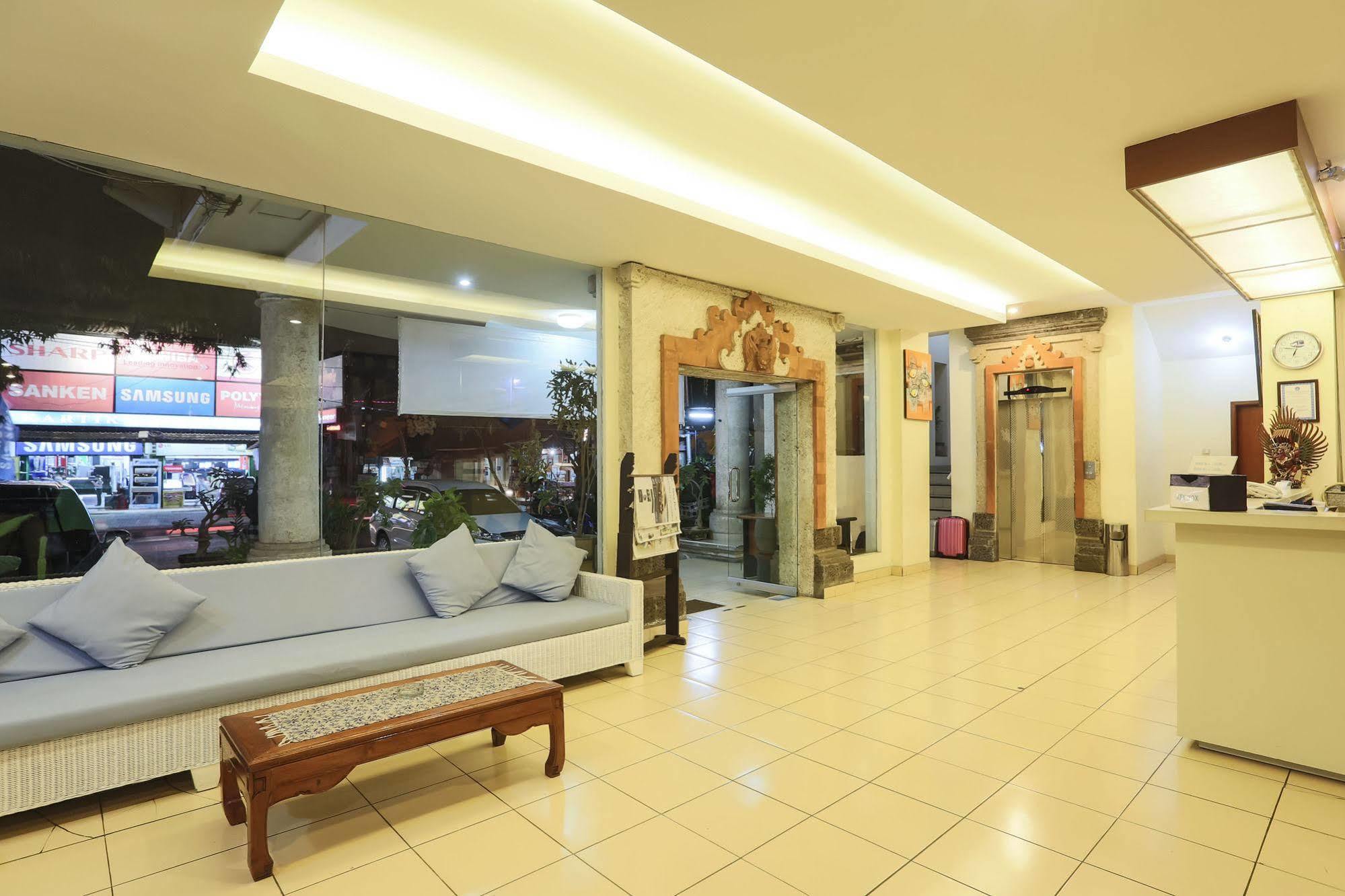 Hotel Reddoorz @ Raya Kuta Kuta Lombok Zewnętrze zdjęcie