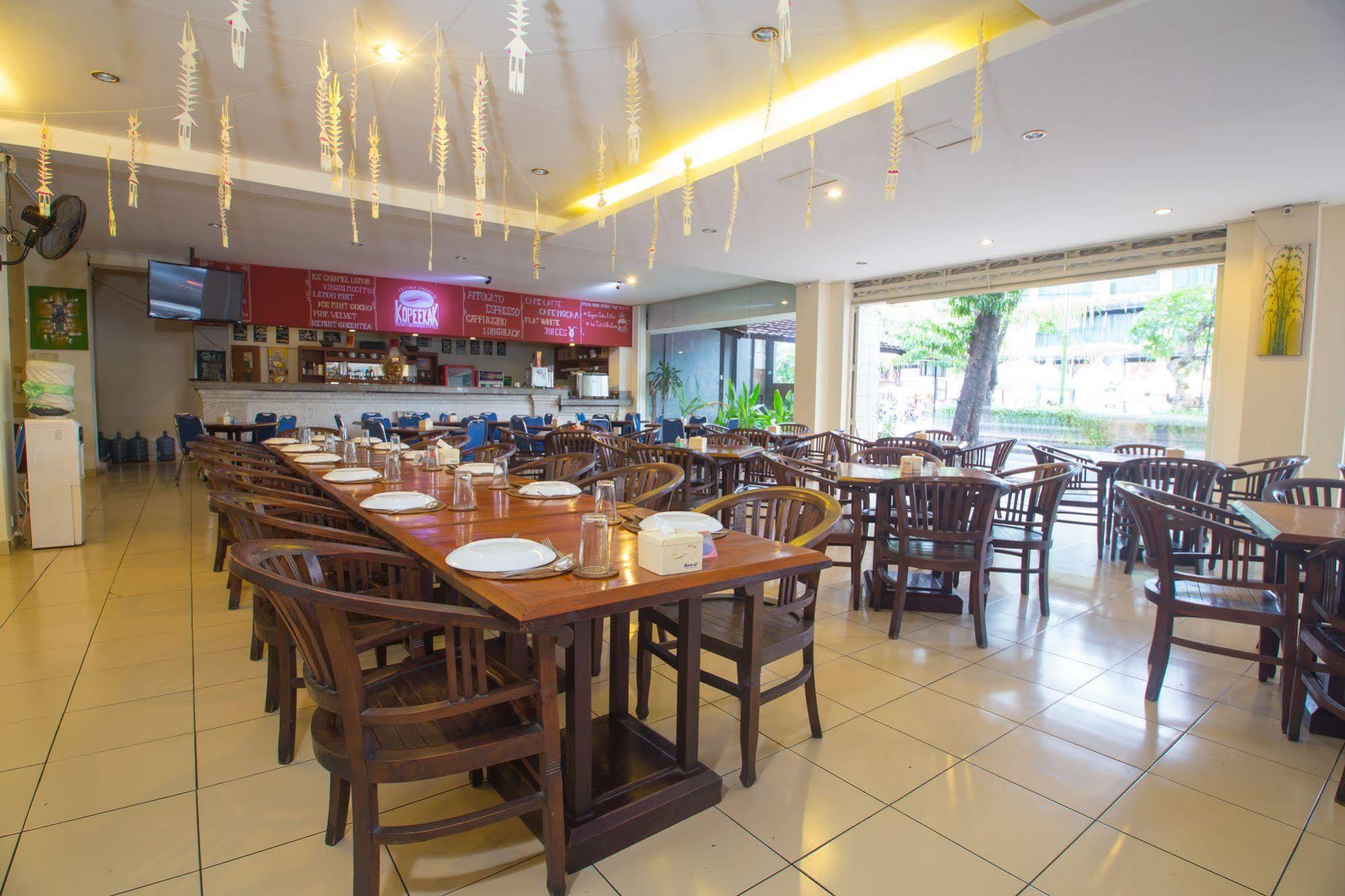 Hotel Reddoorz @ Raya Kuta Kuta Lombok Zewnętrze zdjęcie