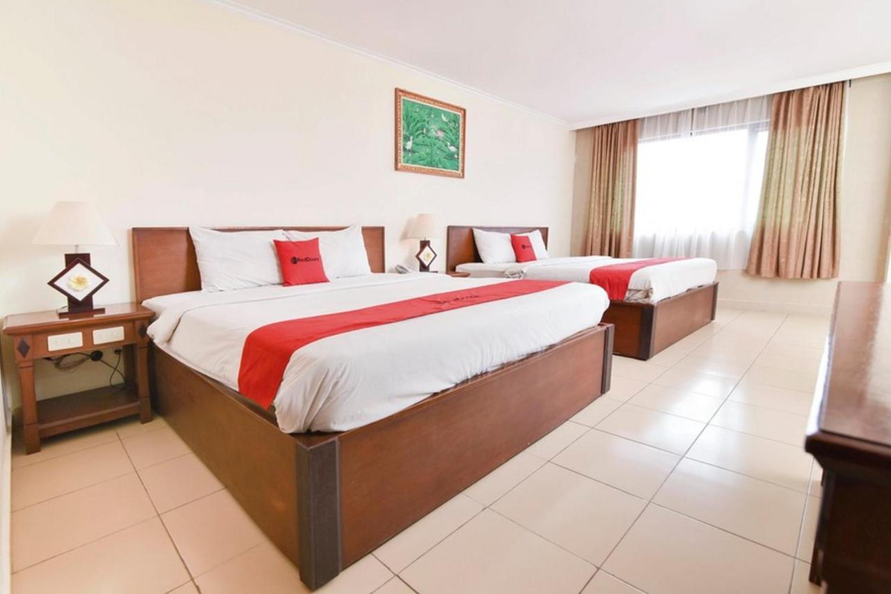 Hotel Reddoorz @ Raya Kuta Kuta Lombok Zewnętrze zdjęcie