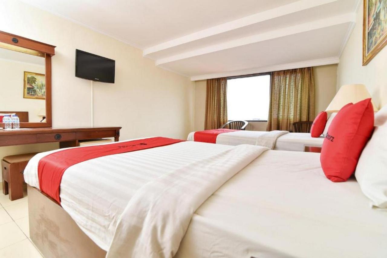 Hotel Reddoorz @ Raya Kuta Kuta Lombok Zewnętrze zdjęcie